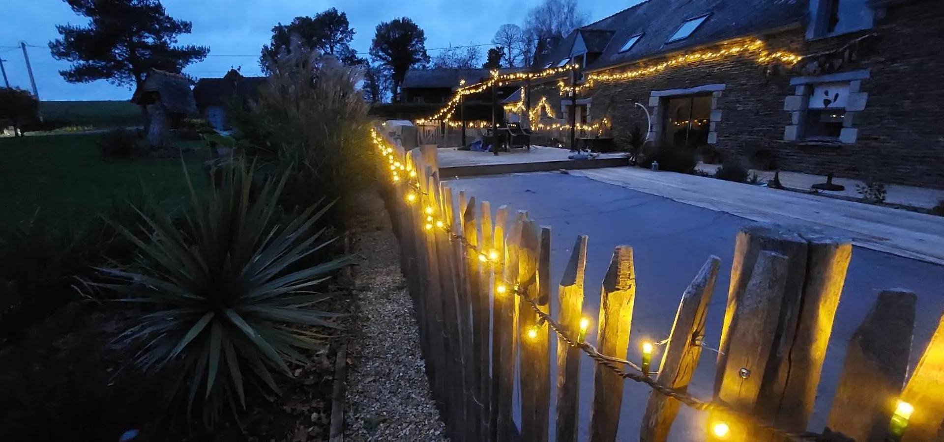 La Lezardiere Pleugriffet Bed & Breakfast